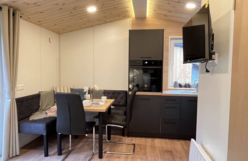 Wemding House | Nice apartment in villa for 4 guests with WIFI, TV and terrace