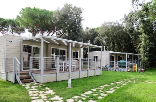 Baia Domizia House | Nice apartment in villa for 5 guests with pool, WIFI, A/C, TV and terrace
