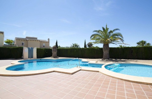 La Empedrola House | Nice apartment in villa for 6 people with WIFI, pool, TV and terrace