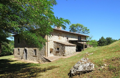 Bagnoregio Villa | Nice apartment in villa for 2 people with WIFI, pool and patio
