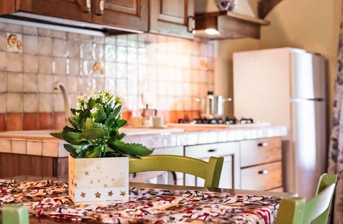 Massa Marittima Apartment | Nice apartment for 4 people with WIFI, pool, TV and patio