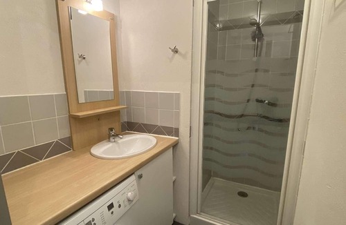 Sers Apartment | Nice apartment sleeping 5 located in Sers