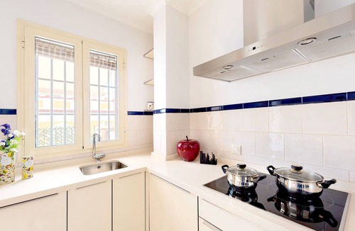 El Arenal Apartment | Nice Apartment with 2 Sunny Terraces. Vinuesa T