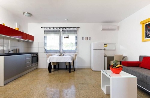 Stobrec Apartment | Nice apartment with a sea view