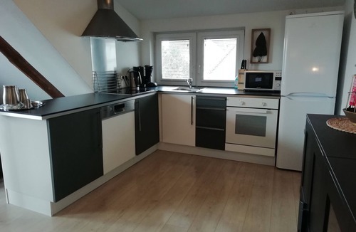 Waldeck Apartment | Nice apartment with beautiful lake view and large garden