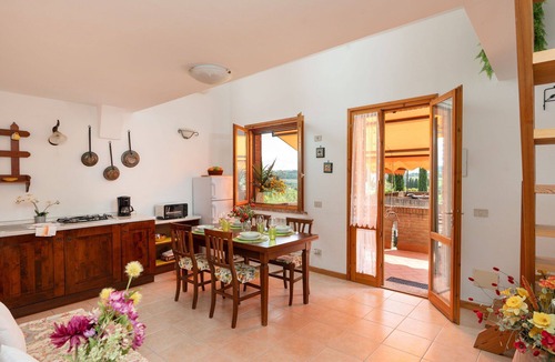 Sughera Apartment | Nice apartment with pool, WIFI, A/C, TV, patio and panoramic view, close to San Gimignano