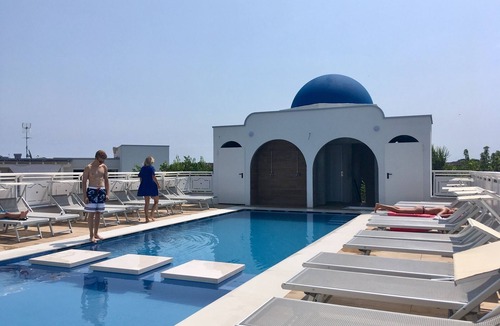 Duna Verde Apartment | Nice apartments with a garden and a swimming pool 10 minutes from the beach