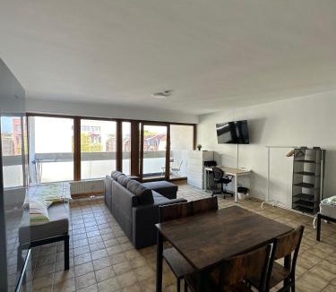 Oststadt Apartment | Nice, big and central apartment with 2 balconies