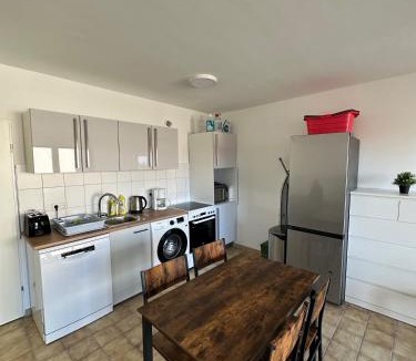 Oststadt Apartment | Nice, big and central apartment with 2 balconies