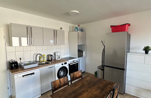 Oststadt Apartment | Nice, big and Central Apartment With 2 Balconies
