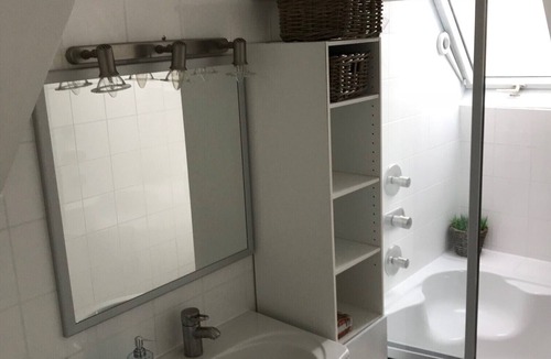 Reichenbach an der Fils Apartment | Nice centrally located air-conditioned attic apartment