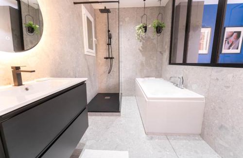 Vernier Apartment | Nice Centre - Loft - Balnéo 1