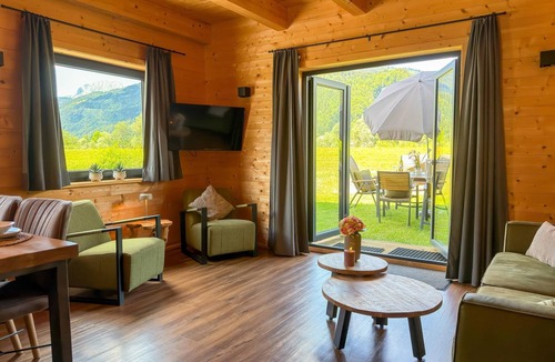 Jenig House | Nice Chalet with beautiful view near ski area