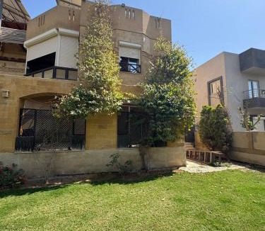 Sheikh Zayed City Villa | Nice cozy villa in Beverly Hills quiet area