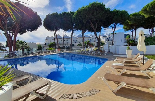 Urbanizacion Hacienda las Chapas Apartment | Nice Duplex Home, Marbella, See View, Hotel Resort