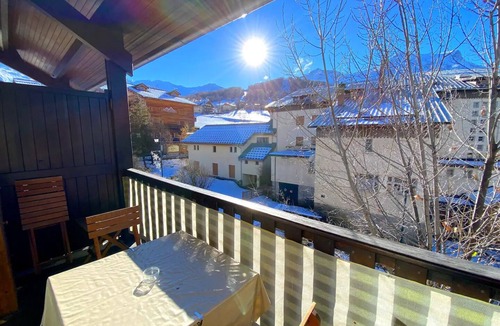 Le Sauze Apartment | Nice duplex in resort center