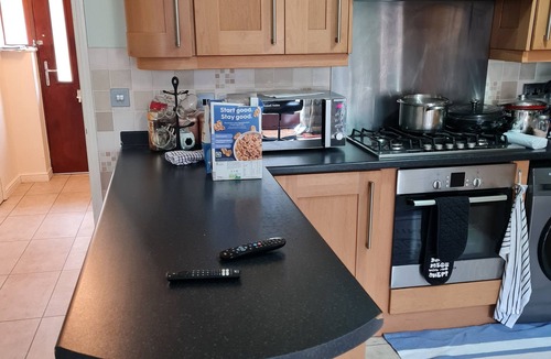 Sherborne St. John House | Nice ensuite room with Juliet balcony
