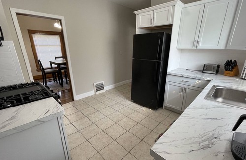 Monroe House | Nice Entire House, Minutes from Downtown