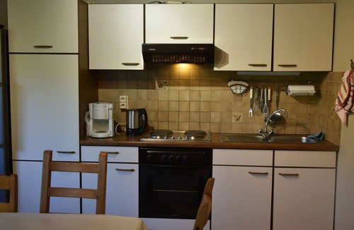 Couvin Cottage | Nice gîte with private garden in Brûly-de-Pesche