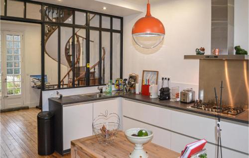 Saint-Christoly-de-Blaye House | Nice Home In Saint-Christoly-De-Bla