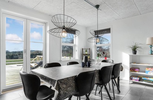 Allinge House | Nice home in Allinge with kitchen