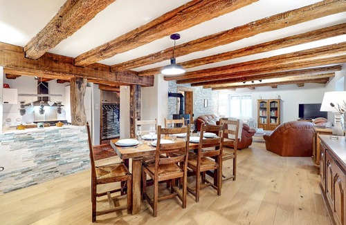 Bouxwiller House | Nice home in Bouxwiller with WiFi