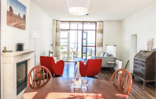 Oud-Maarsseveen House | Nice Home In Breukeleveen With Wifi