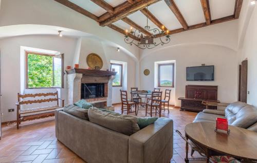 Lisciano di Rieti House | Nice Home In Cantalice Ri