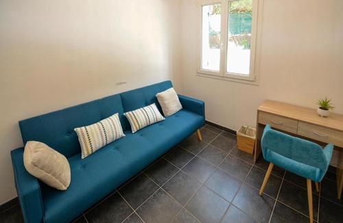 Ceyreste House | Nice home in Ceyreste with 5 Bedrooms, Jacuzzi and Outdoor swimming pool