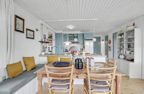 Lild Strand House | Nice home in Frøstrup with WiFi