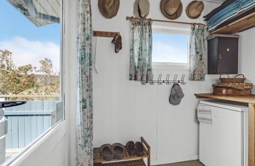 Lild Strand House | Nice home in Frøstrup with WiFi