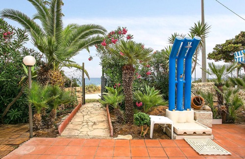 Marina di Modica House | Nice home in Modica with private swimming pool, can be inside or outside