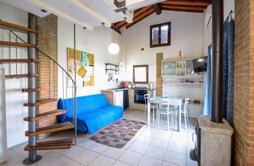 Forcoli House | Nice home in Palaia with house a panoramic view
