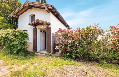 Forcoli House | Nice home in Palaia with house a panoramic view