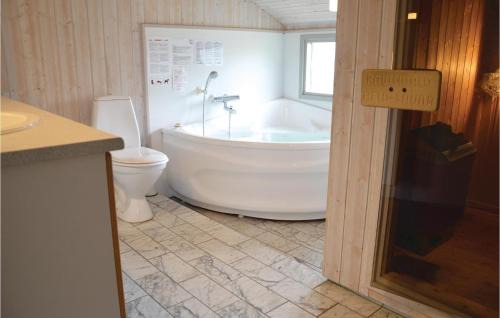 Houvig House | Nice Home In Ringkøbing With Sauna