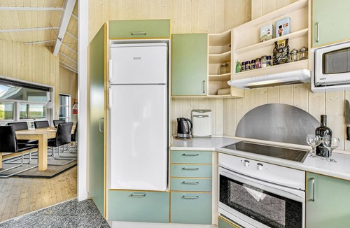 Kryle House | Nice home in Ringkøbing with sauna