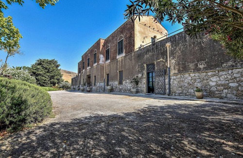 Roccapalumba House | Nice home in Roccapalumba with private swimming pool, can be inside or outside