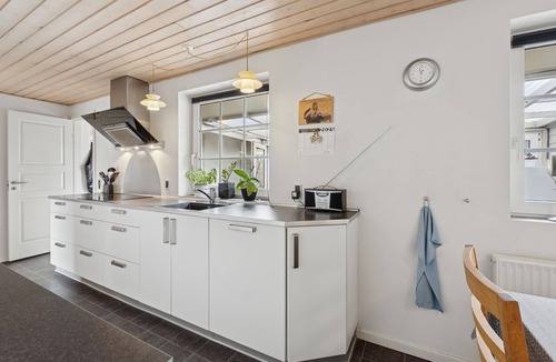 Thyboron House | Nice home in Thyborøn with WiFi