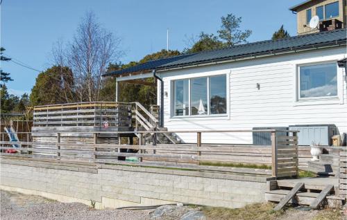 Uddevalla House | Nice Home In Uddevalla With Wifi