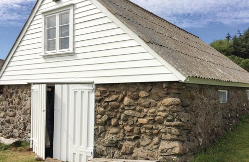 Farsund House | Nice home in Vanse with house sea view