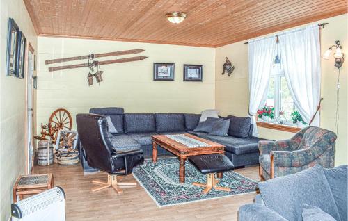 Vik House | Nice Home In Vik I Sogn With Jacuzzi
