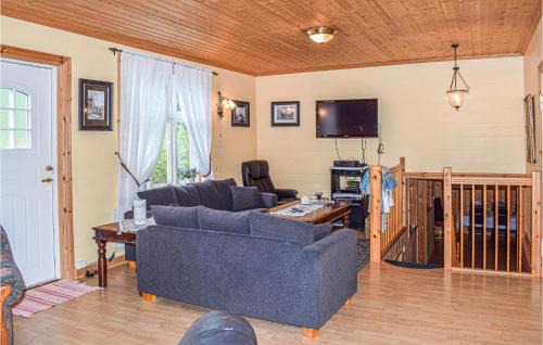 Vik House | Nice Home In Vik I Sogn With Jacuzzi