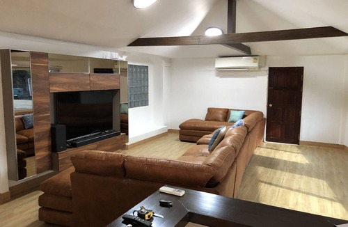 Talat Yai House | Nice house