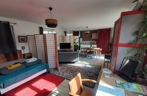 Orbec Bed & Breakfast | Nice loft with south west terrace