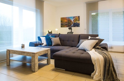 Mauschbach Apartment | Nice, modern apartment with sun terrace near Fashion Outlet Zweibrücken