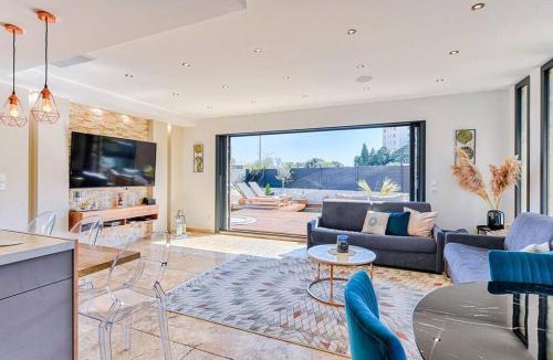 La Californie Villa | Nice Paradise - 5min walk beach - 10min streetcar downtown