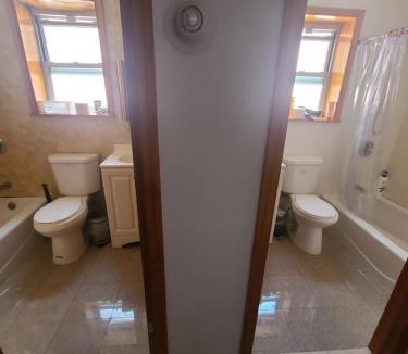 Queens House | Nice rooms Woodside