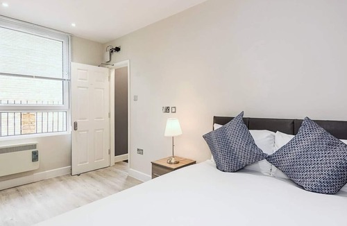Spitalfields Apartment | Nice Single Room In A Comfortable House
