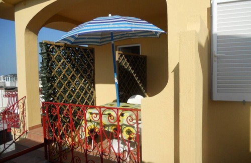 Forio Apartment | Nice studio apartment with small terrace