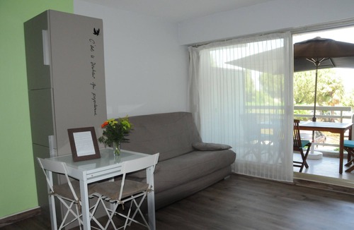 Plaine de la Brague Apartment | Nice studio. Beautiful location. Nearby sea. Private parking. Swim.Pool. Tennis